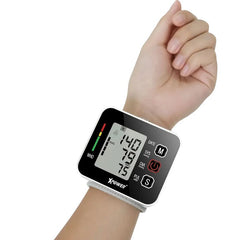 XPower BP3 W02 Wrist Blood Pressure Monitor Set White-4895246613604