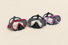 Bestway Crusader Pro Mask (Contents:one Mask, 3 assorted colors) Age 14+