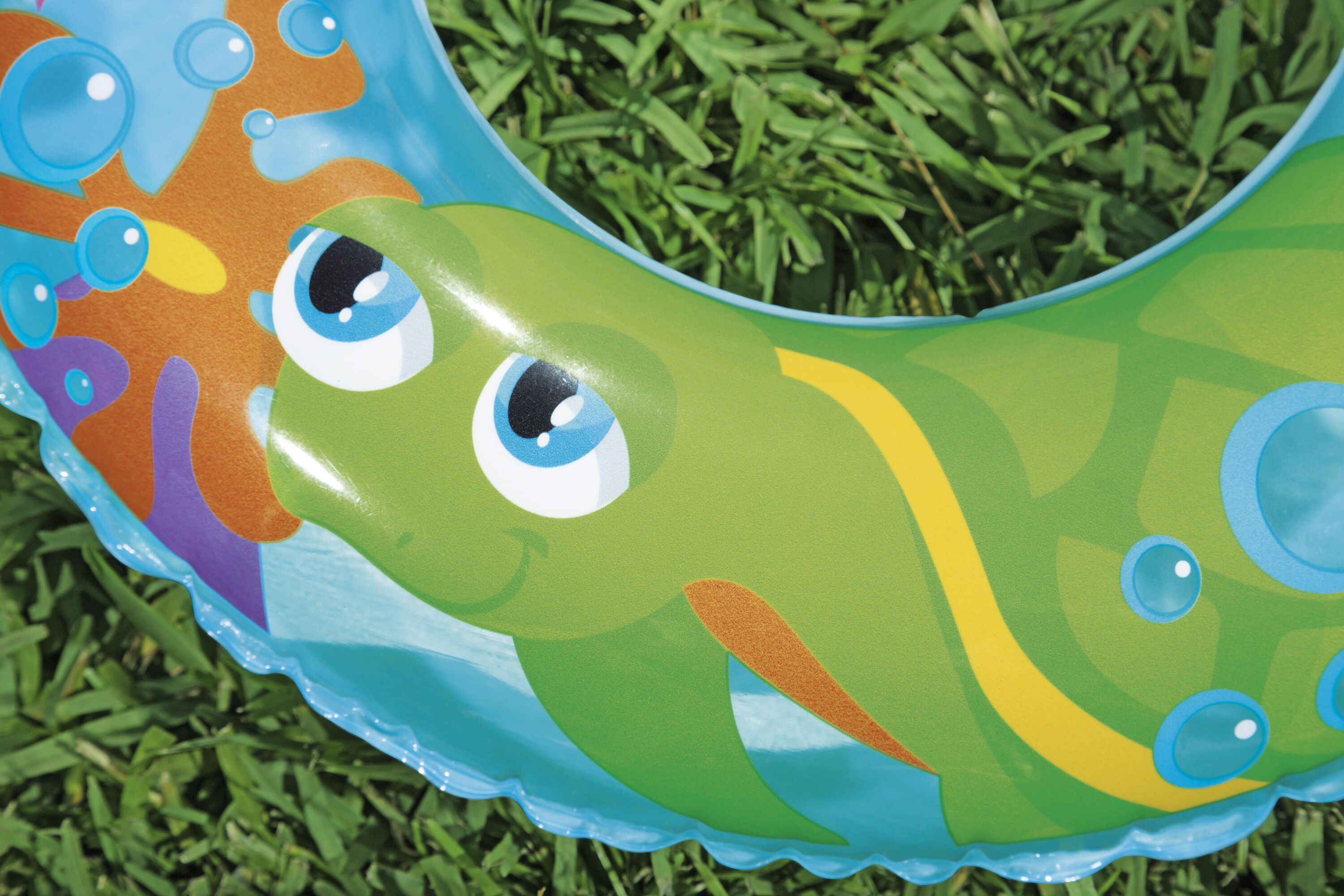 Bestway Φ56CM Designer Swim Ring (Contents: One swim ring.) Age 3-6