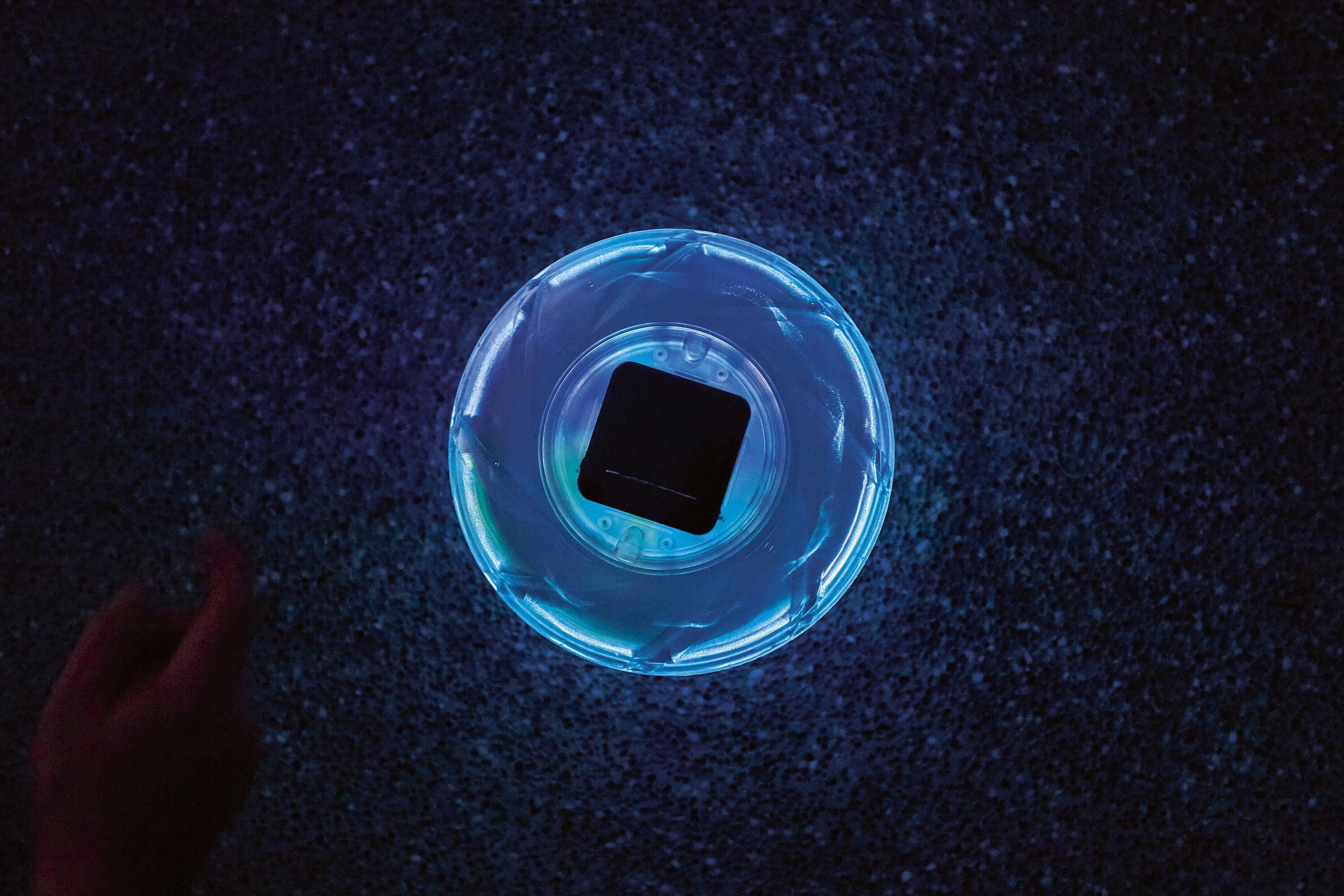 Bestway Solar-Float Lamp (Contents:1 Solar-Float Lamp.DC1.2V 0.2W(NI-MH battery, 600mAH), IP68)