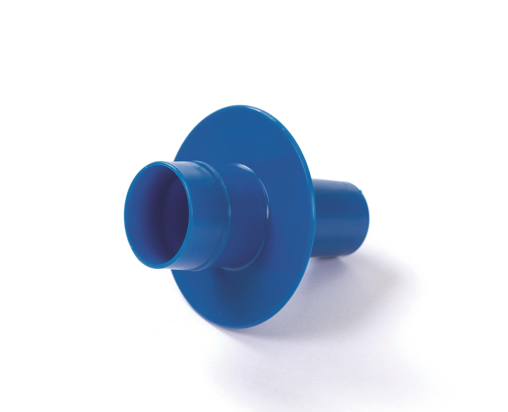 Bestway Aquacrawl Pool Vacuum (Contents:1 suction nozzle,1 skimmer head,4 aluminium pipes,6-metre pipe,2 adaptors.apply to 15'and below pools,minimum flow requires 2,006L/h(530gal./h))