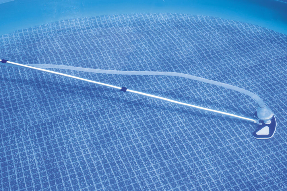 Bestway Deluxe Maintenance Kit (Contents:1 aluminum pole, 1 mesh netting, 1 skimmer, 1pc 7.5-metre hose, 1 surface skimmer.the minimum flow rate of pump is 2,006 L/h (530 gal./h), compatible with all pools except steel wall pools)