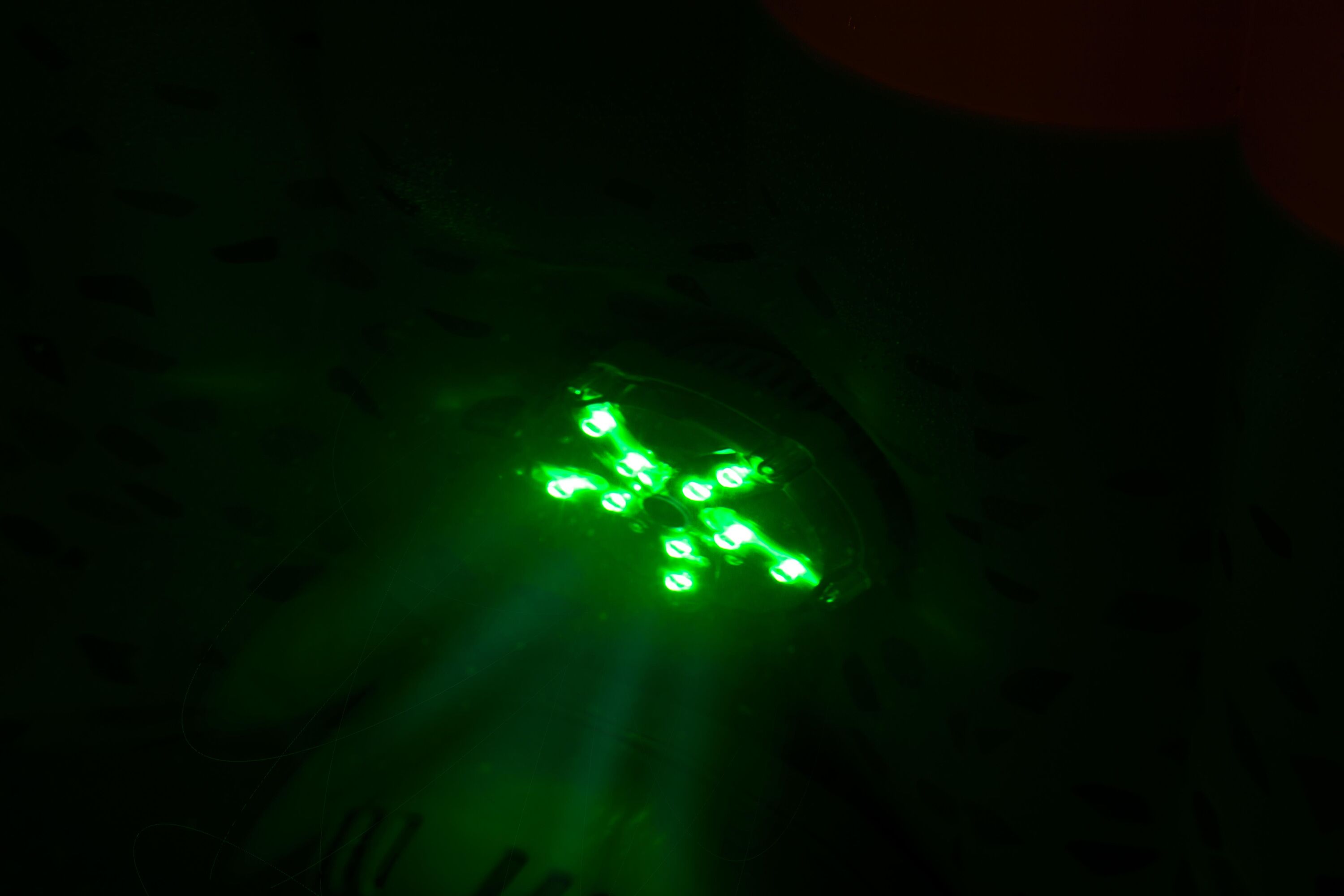 Bestway 7-Color LED Light (Contents：one 7-Color LED Light)