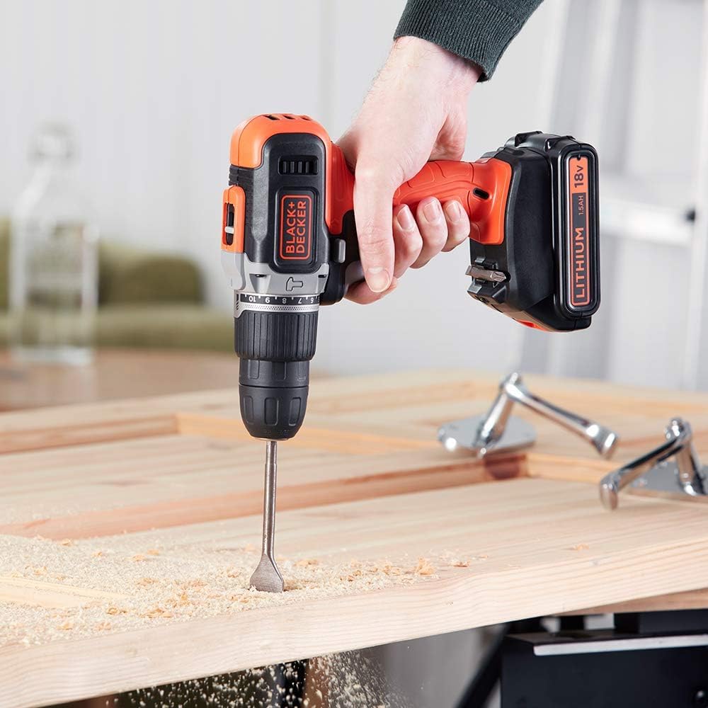 B+D Cordless Hammer Drill 18V + 2 Batteries + KitBox