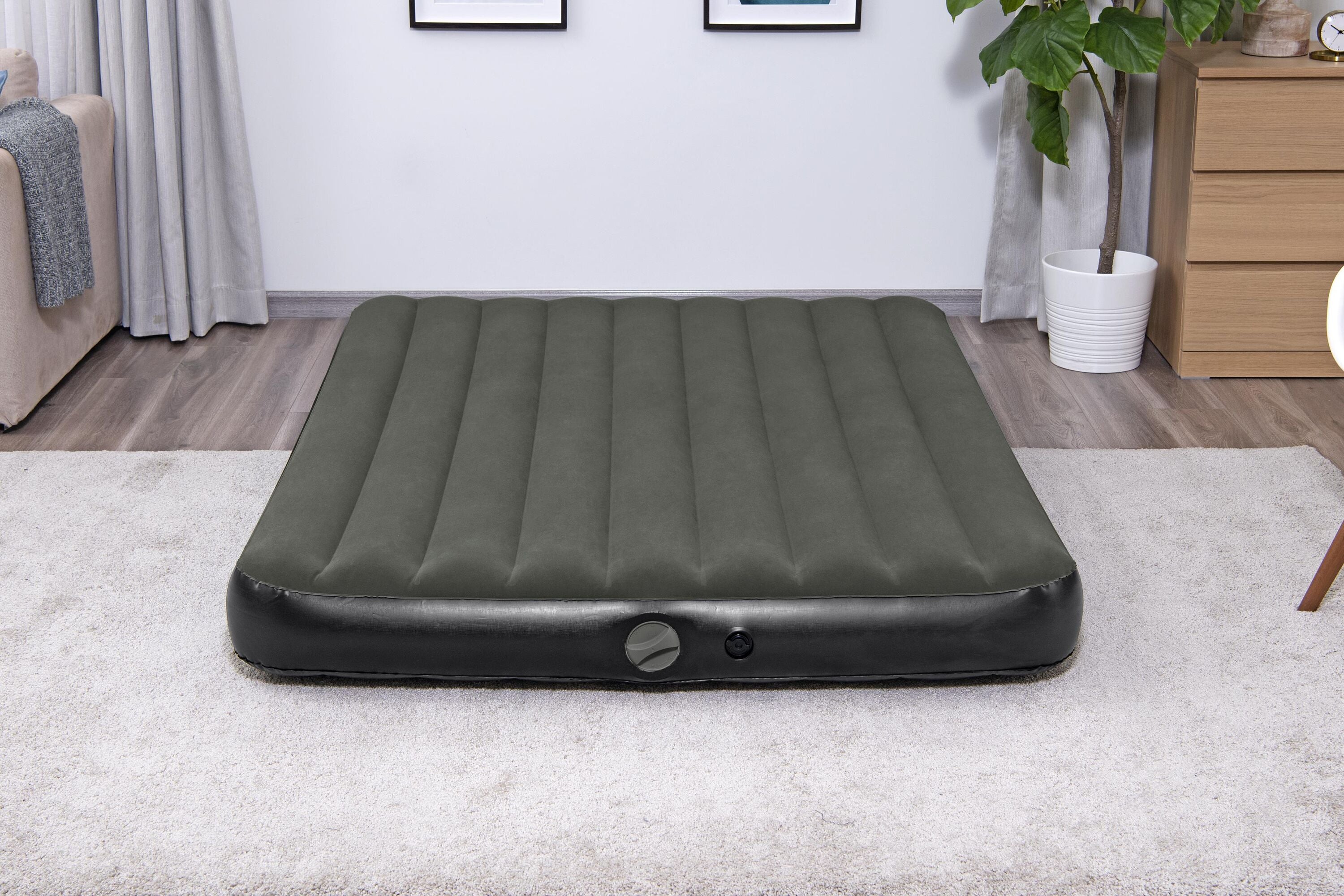 Bestway 2.03m x 1.52m x 25cm Tritech Air Mattress Queen Built-in Rechargeable Pump (Air Mattress, repair patch,USB charging cable, with Built-in Rechargeable Pump)