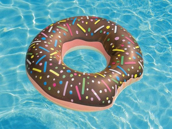 BESTWAY Φ1.07M DONUT RING (Contents: One swim ring, heavy-duty repair patch) Age 12+