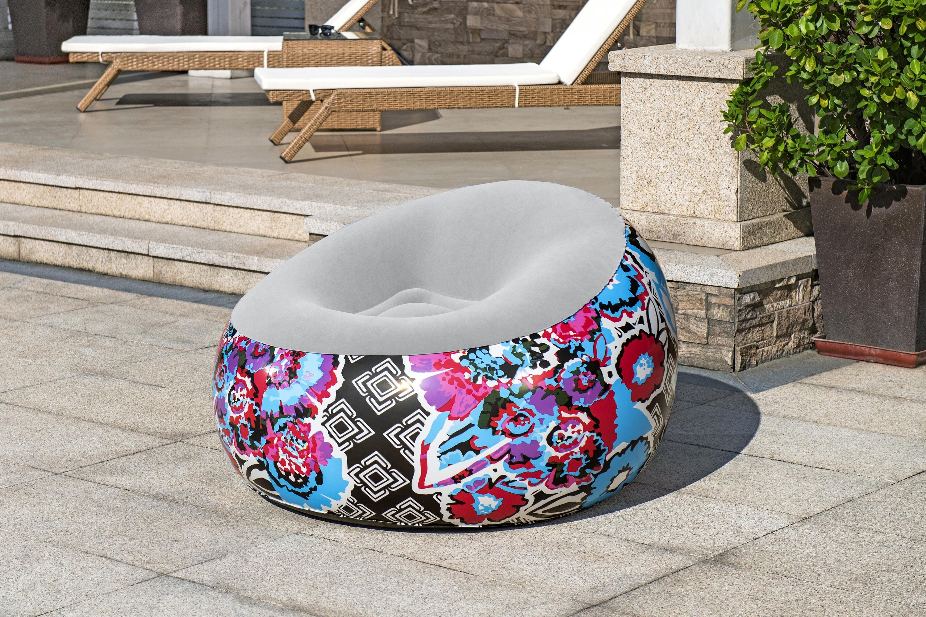 Bestway 1.12M X 1.12M X 66CM Inflate-A-Chair Floral Air Chair (Contents:chair, repair patch,)