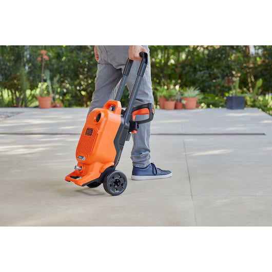 BLACK+DECKER |1700W, 125 Bar Corded Pressure Washer |Vertical| Portable and easy to store |Orange + Black