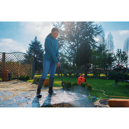 BLACK+DECKER |1700W, 125 Bar Corded Pressure Washer |Vertical| Portable and easy to store |Orange + Black