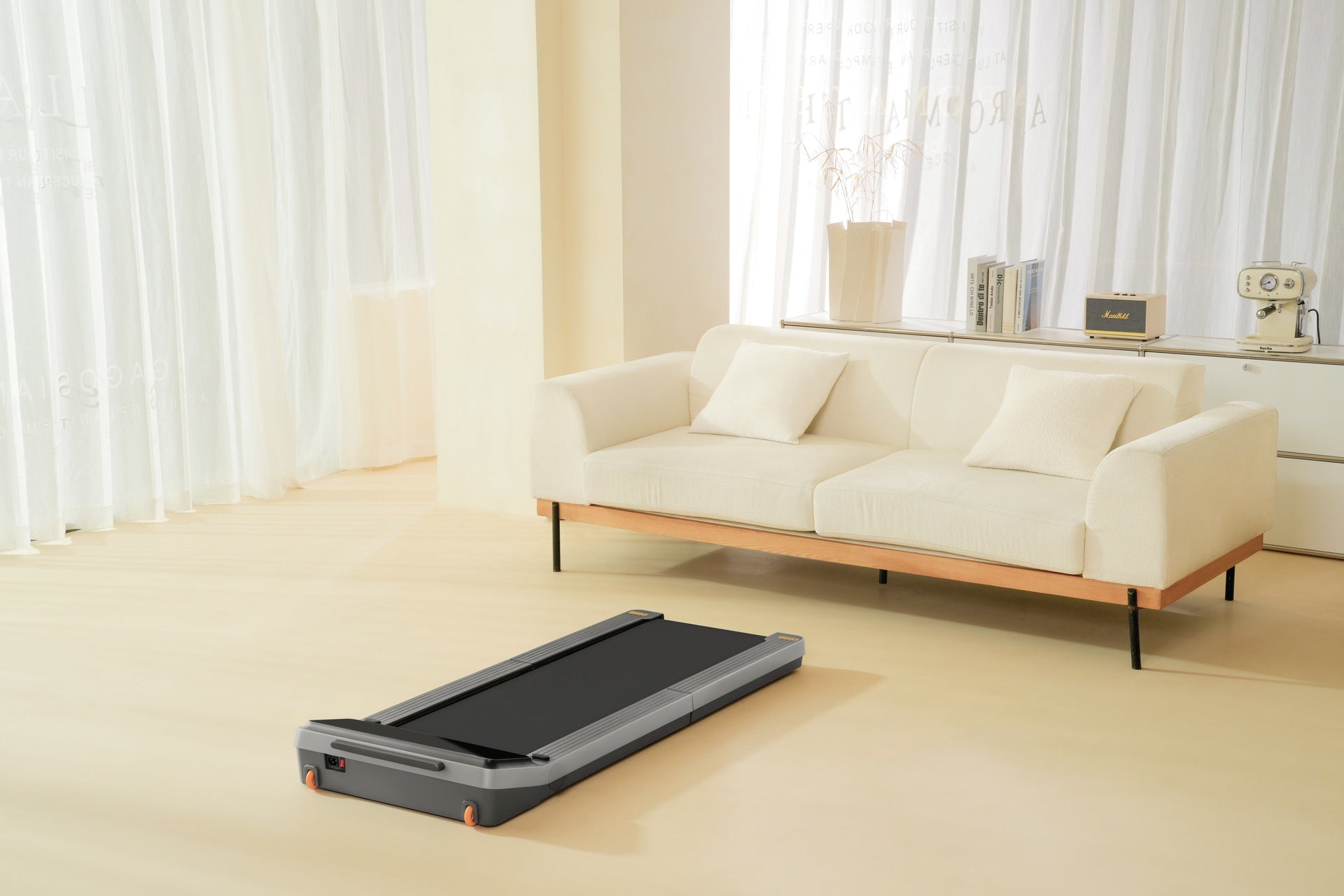 King Smith Foldable Walkingpad Z3 with max. speed 6km/h, with 1HP brushless motor.