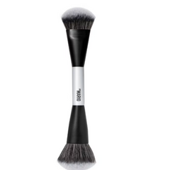 MAKEUP BY MARIO Surrealskin Foundation F4 Brush