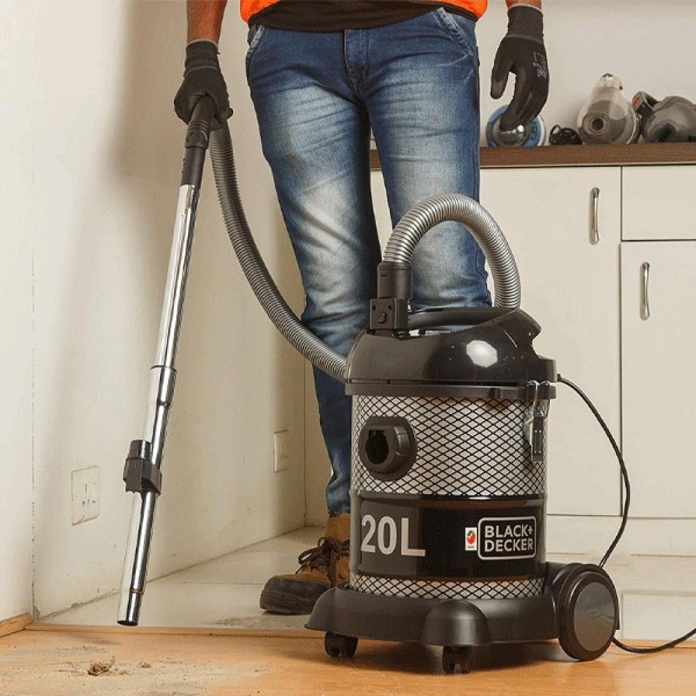 Black & Decker 2000W 20L Dry Drum Vacuum Cleaner + Blower function