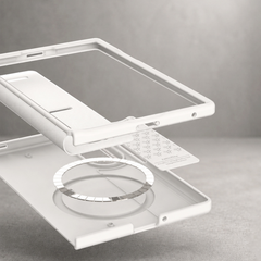Araree Aero Flex Magsafe Cover For Z Fold 8-Cream