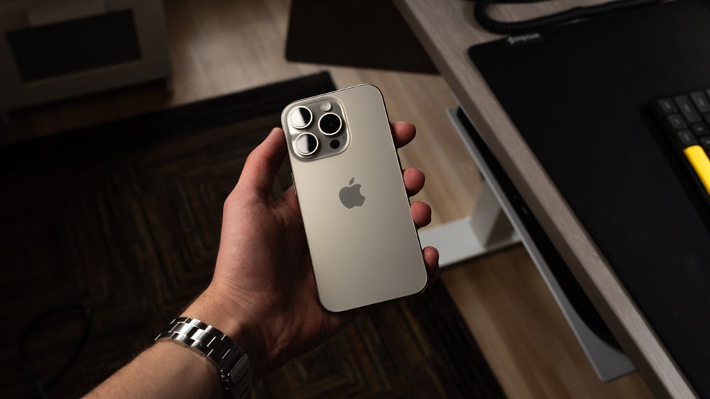 IPHONE 15 PRO 256GB - NATURAL TITANIUM