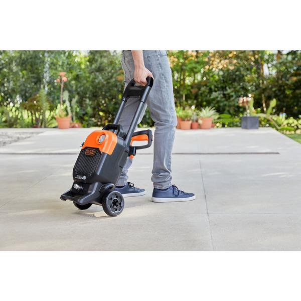 BLACK + DECKER 2000W 150 Bar/2100 PSI Pressure Washer