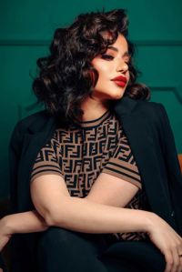 نادية سلطان