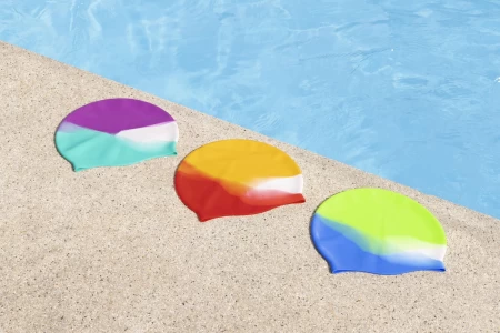 قبعة سباحة Lil'Color Wave (قبعة سباحة واحدة، 3 ألوان متنوعة) للأطفال من سن 3 سنوات فما فوق
